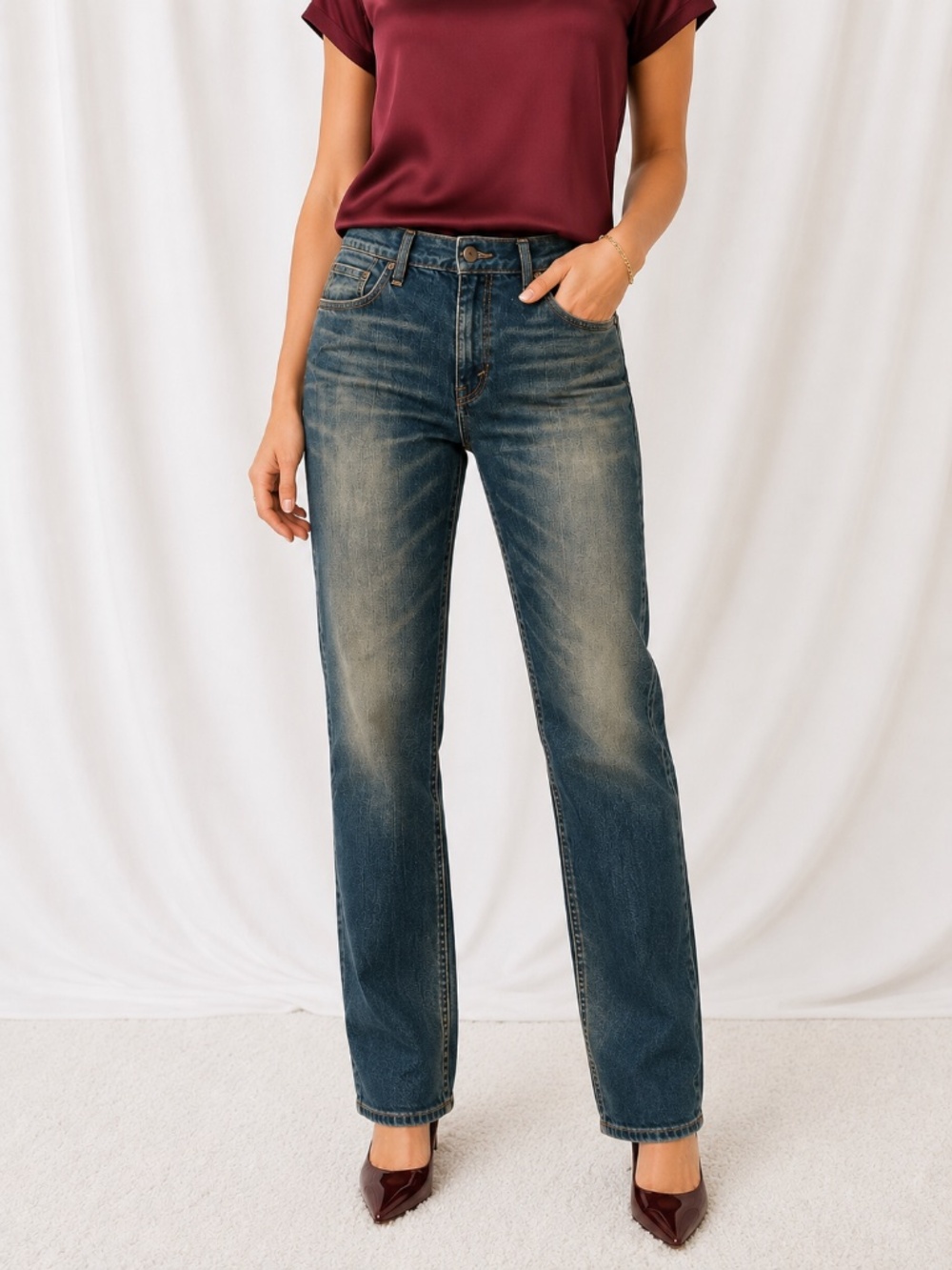 Levi’s 505 Classic Straight Leg Jeans — Whiskered Mid-Wash (32 x 32)